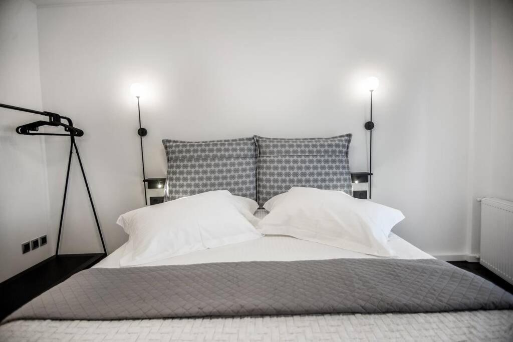 A & B Minimal Suite With Sea View In Argostoli Zewnętrze zdjęcie