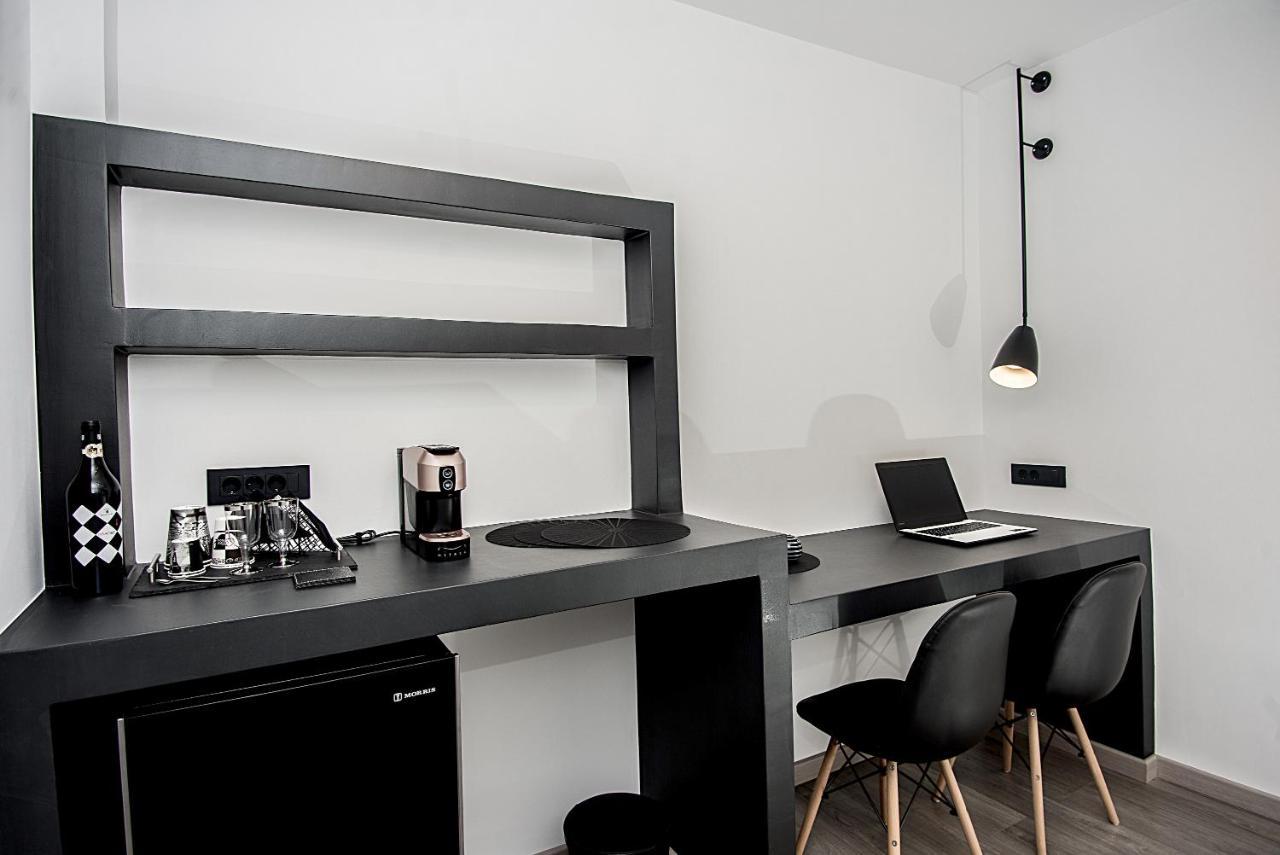 A & B Minimal Suite With Sea View In Argostoli Zewnętrze zdjęcie