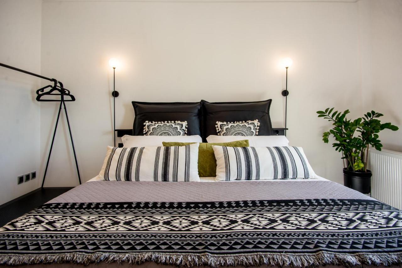 A & B Minimal Suite With Sea View In Argostoli Zewnętrze zdjęcie